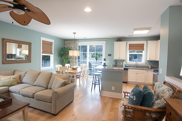 832 Madiera Dr-12