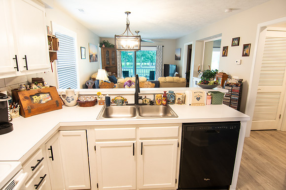 533 White River 18D-15