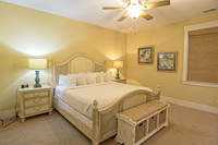 833 Madiera Dr-15