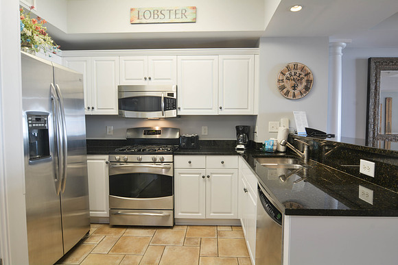 100 N Beach Blvd #9136