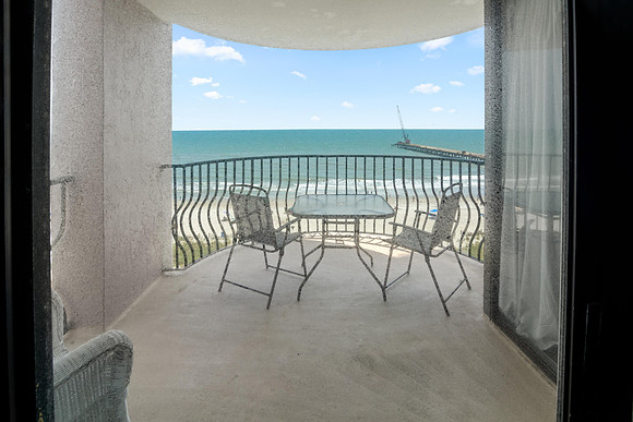 2500 Ocean Blvd, 601-13