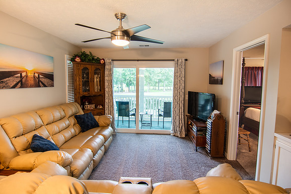 533 White River 18D-9