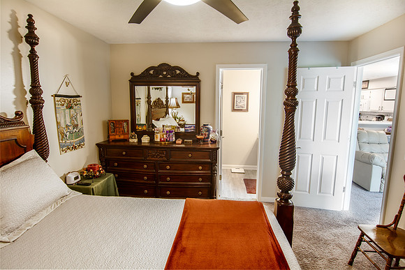 533 White River 18D-19