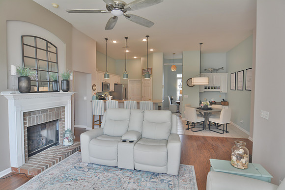 905 Adaline Ct-16