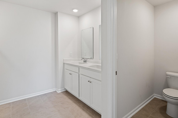 3657 Bells Lake Cir-27