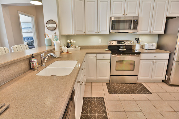 905 Adaline Ct-18