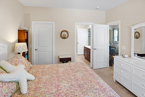 408 7th Ave, N-18