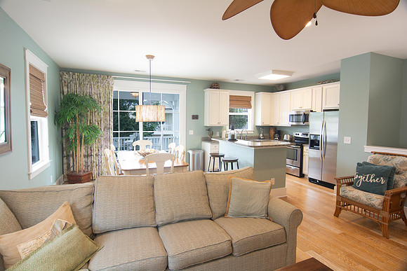 832 Madiera Dr-14