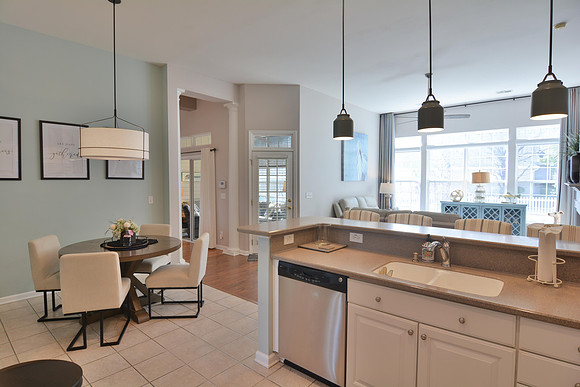 905 Adaline Ct-21
